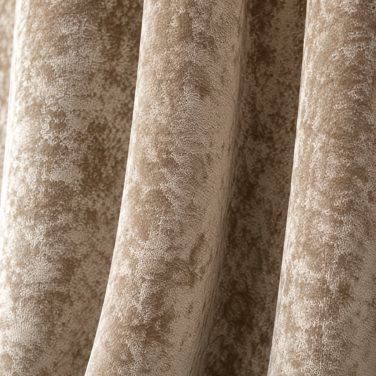 Draperie din catifea cu reflexii texturate - Bej cappuccino - Detaliu textură mostră